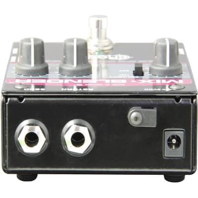 Radial Engineering Mix-Blender Dual Input Guitar Mixer with Insert Loop image 5