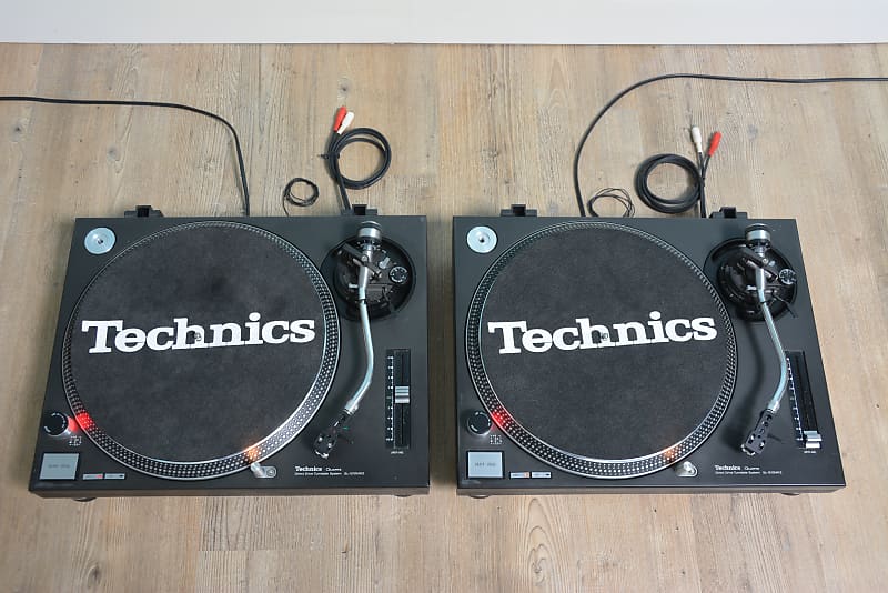 Technics SL-1210 MKII (pair) | Reverb France Technics SL-1210 MKII (pair) | Reverb France