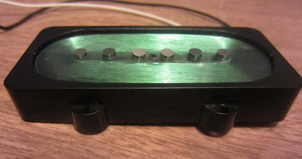 Sentell Pickups handcrafted Jazzmaster style/ clear top