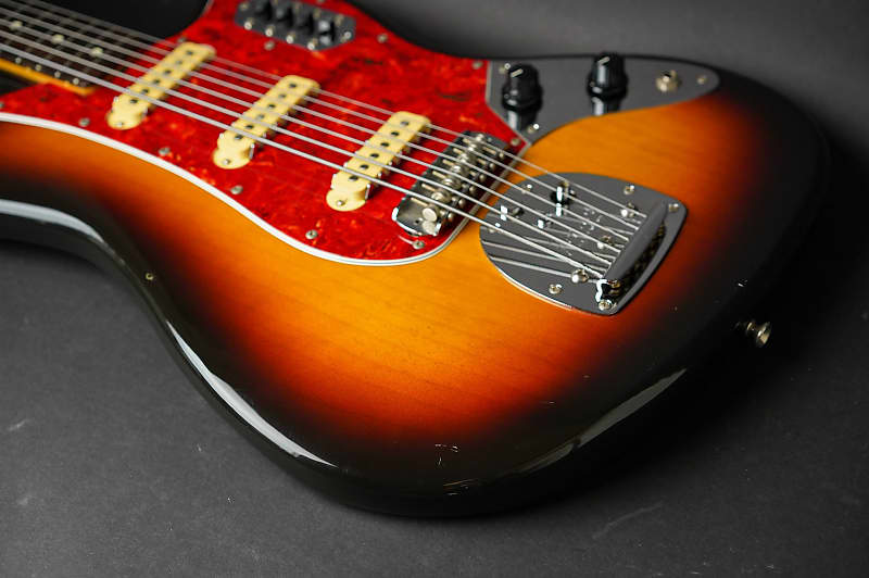 1993 Fender Bass VI Sunburst Finish MIJ Electric Bass Guitar w/Gig Bag image 4