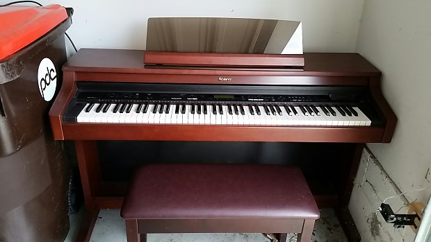 Roland shop kr 375