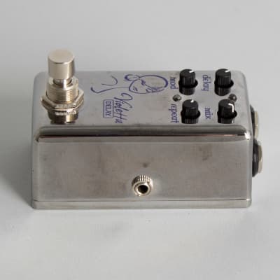 Red Witch  Violetta Delay Effect. image 6
