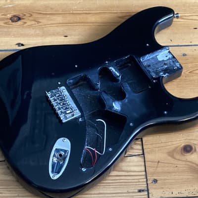 Squier Bullet Hardtail Strat by Fender Electric Guitar Body image 2