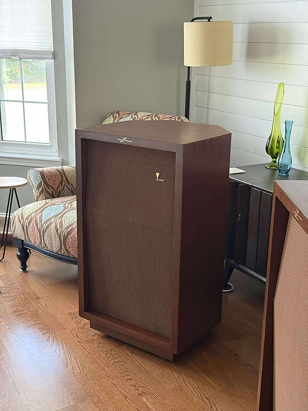 JBL C34 Harkness 1954 - Walnut  			