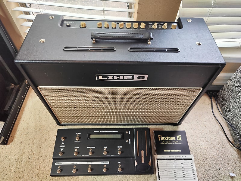 Line 6 Flextone III XL 150-Watt 2x12