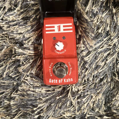 Joyo JF-324 Gate of Kahn 2010s - Red and White image 2