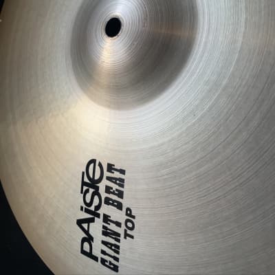 Paiste 15" Giant Beat Hi-Hat Cymbals (Pair) 2005 - Present - Traditional image 2