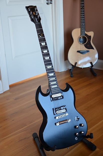 Gibson SG * Like New! * Black * Zebra-coil '57 Classic