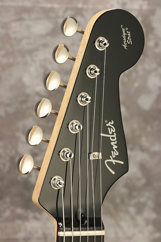 Fender Japan Aerodyne Stratocaster Medium HSS Black S/N