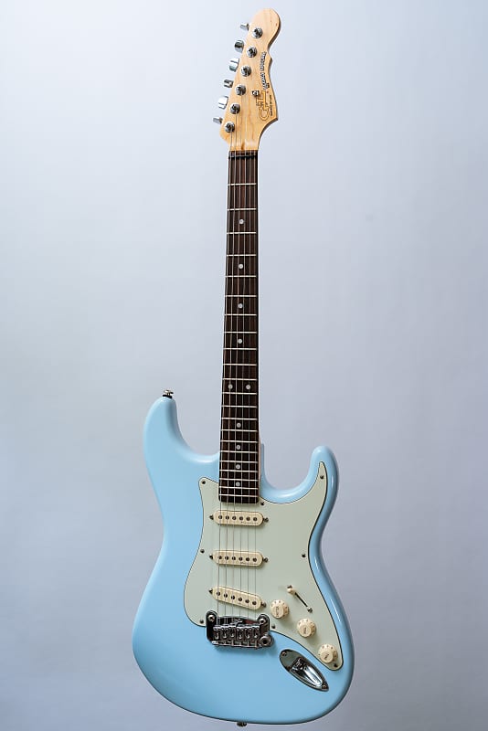 G&L Legacy エレキギター ブルー Electric Guitar G&L tribute Legacy Blue Burst Good Condition