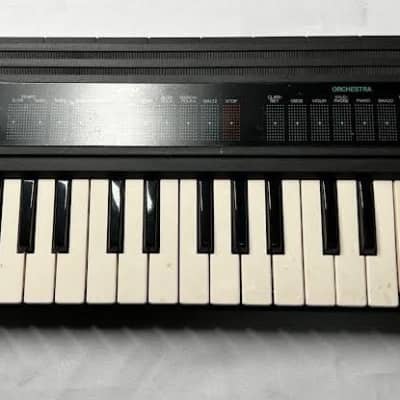 Yamaha Portasound PSS-130 Digital Keyboard (Consignment) image 1