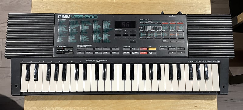 【グッディージャパン】YAMAHA Porta Sound VSS-30 Yamaha VSS-30 PortaSound Digital Voice Sampler Vintage