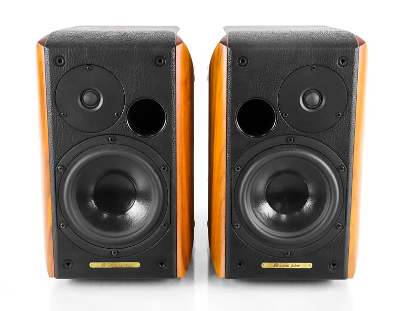 Sonus Faber Concerto Bookshelf Speakers; Walnut Pair