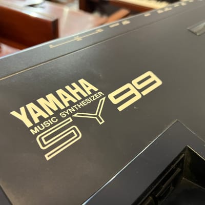 Yamaha SY99 Synthesizer 1991 - Black
