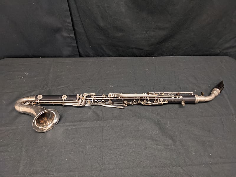 Bundy deals alto clarinet