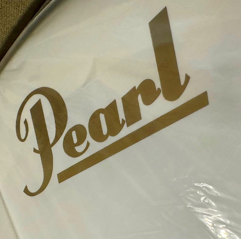 Pearl Drumheads 24 P/3 Coated Bass Drum Head, Rf/Rfp Front Side, W/Hole  Replaced W/P3-1124-Jp-Ploh