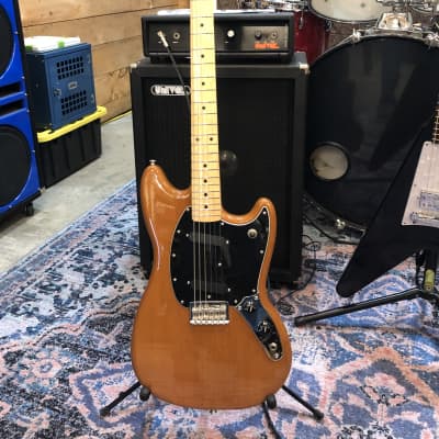 Fender Mustang - FSR- Mocha image 1