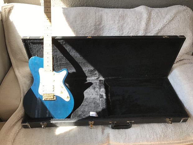 Godin SD 24 1998 Blue | Reverb