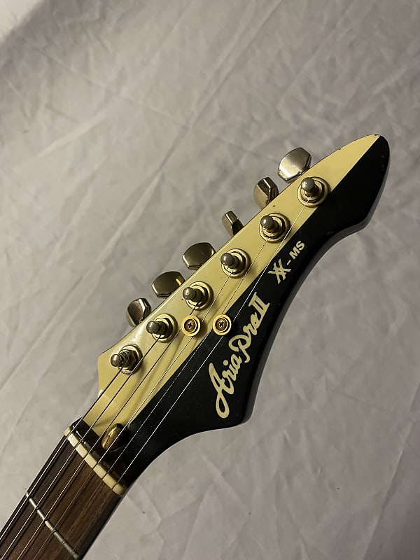 Aria Pro II XX-MS Michael Schenker Signature Flying V MIJ Aria Pro II XX-MS Michael Schenker Signature Flying V MIJ