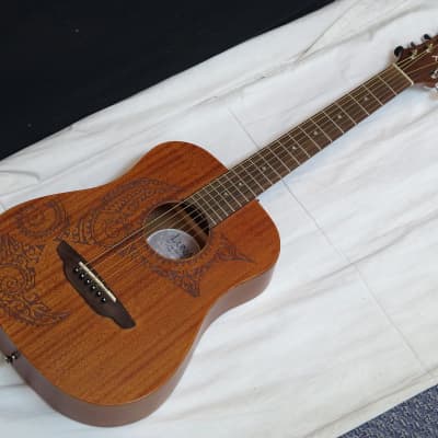 Safari Tattoo Travel Guitar w/ Gigbag | Luna Guitars