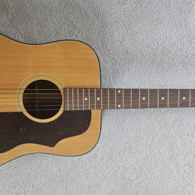 Gibson J-50 Deluxe 1969 - 1982 | Reverb