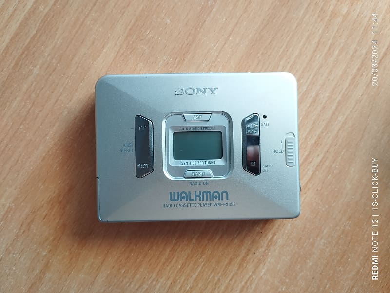 SONY WM-FX855 1997 Walkman W/Accessories Cassette Player