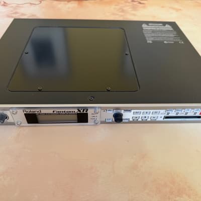 Roland Fantom-XR Rackmount Synthesizer Module 2004