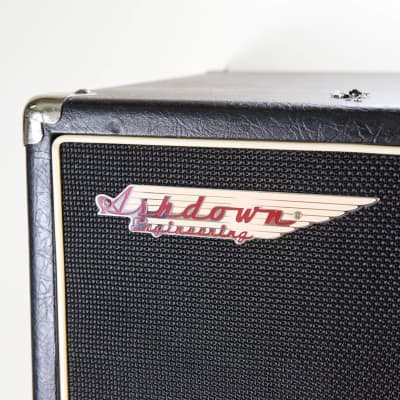 Ashdown MAG 410T Deep 450-watt Bass Cabinet w/Tweeter CG00SSM image 2