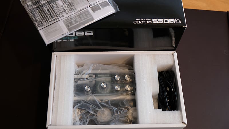Boss RE-202 Space Echo