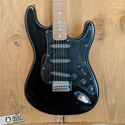 Vantage Stratocaster-Style Electric Guitar Black image 1