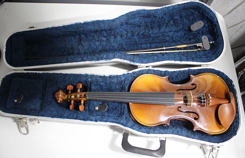 C. Becker 9000 3/4 Violin with Case | Reverb