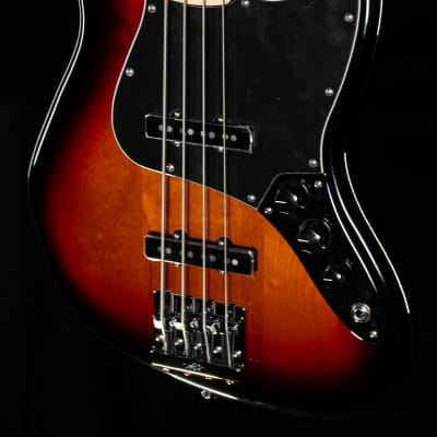 Fender Partscaster Jazz Bass w/ Deluxe Hard Case - 3 Tone Sunburst 