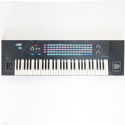 Sequential Circuits Prophet 2000 – Vintage 61-Key Sampler Synthesizer