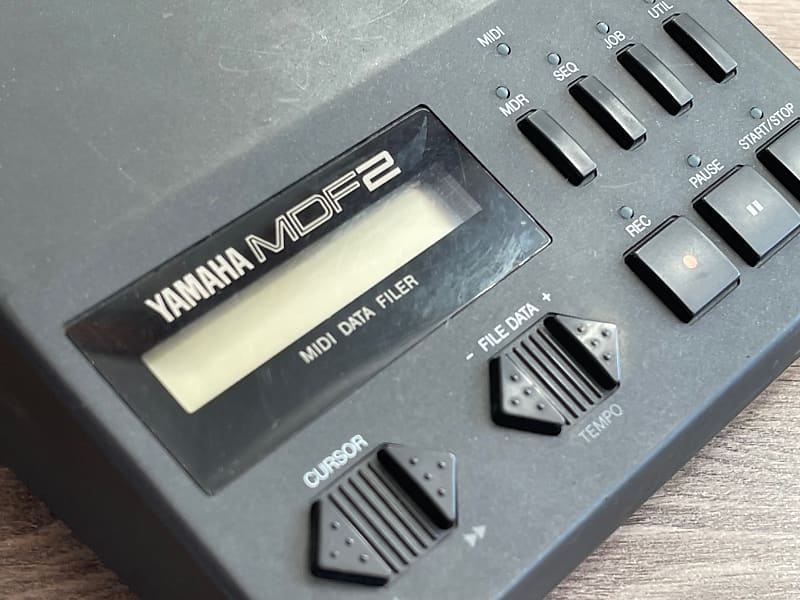 Yamaha MDF2 Midi Data Filer 1980 - Black