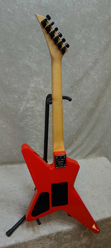 USA 2005 Charvel Star in Ferrari Red finish w/ case CLEAN