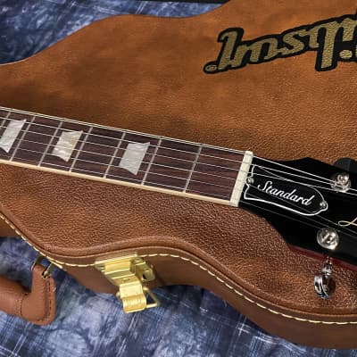 MINT! 2023 Gibson Les Paul 60's Standard Iced Tea - Authorized Dealer - 9.7 lbs image 4