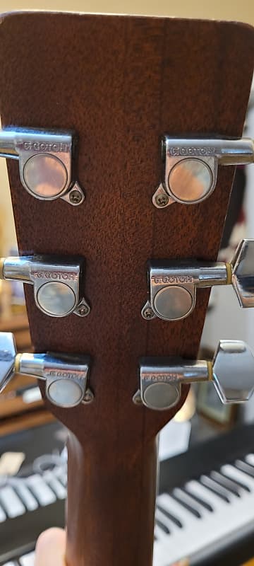 ARIA ドレッドノート　ADW300 eBay 出品予定物: Aria Dreadnought ADW-300 Flattop Acoustic