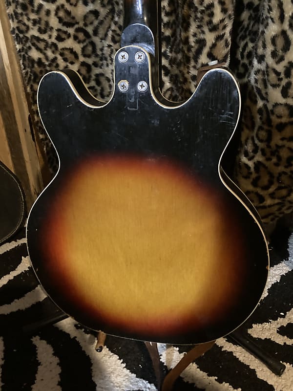 Harmony H22 Bass 1960s - Sunburst image 1