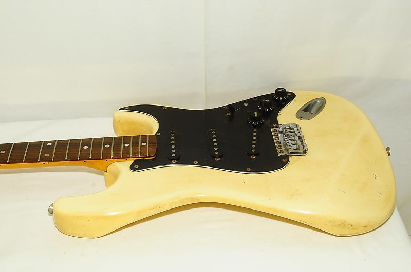 fender Japan ストラトキャスター Fender JAPAN Stratocaste Electric Guitar RefNo.5697 | Reverb