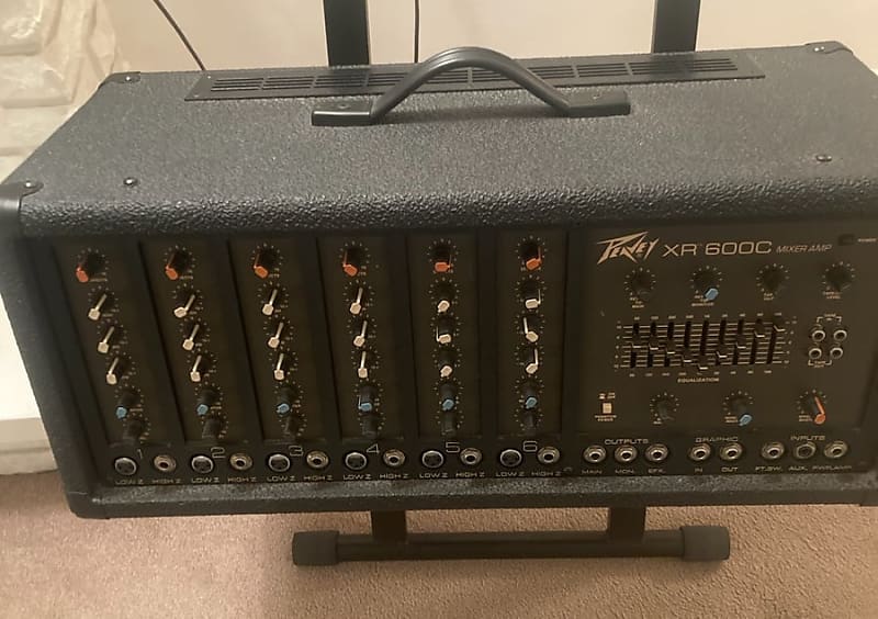 Peavey XR600C 6Channel Powered Mixer Amp Reverb