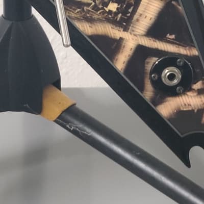 Dean Dime Razorback . VIDEO LISTEN -Dimebag RZR Shards - EMG | Reverb