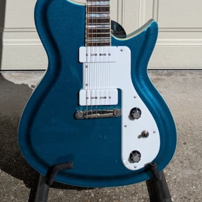 Rivolta Guitars Combinata VII Autunno Burst P90 w/ Hardshell Rivolta Guitars Combinata VII Autunno Burst P90 w/ Hardshell