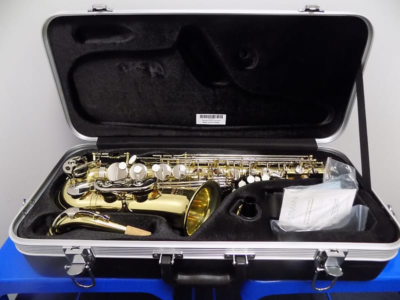 Eastman EAS251 Eb Alto Saxophone w/ Case - Lacquer