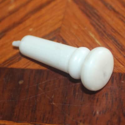 Immagine Vintage 1960's End Pin Strap Button White For Archtop Gibson Kay Harmony Silvertone (2631) - 2