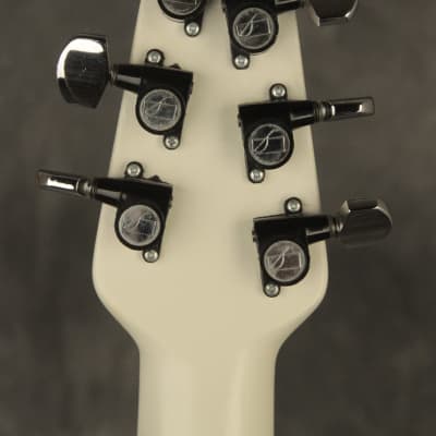 1970's Ovation BREADWINNER White with very early features image 23