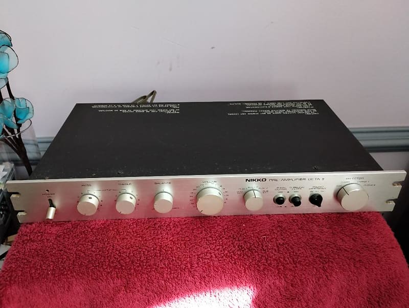 Nikko Beta II preamplifer in excellent condition - 1980&#039;s  			