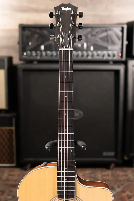 Taylor 214-ce ジャンク品 Taylor 214-ce ジャンク品 Used Taylor 214ce DLX Guitar with