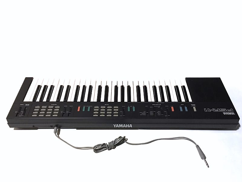 Vintage YAMAHA PSR-11 PSR11 FM OP Portatone Analog