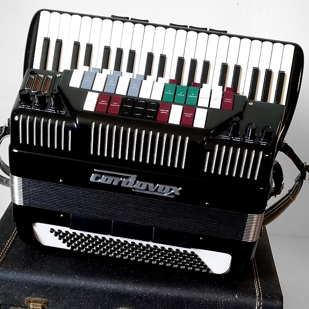Cordovox accordion for sale hot sale