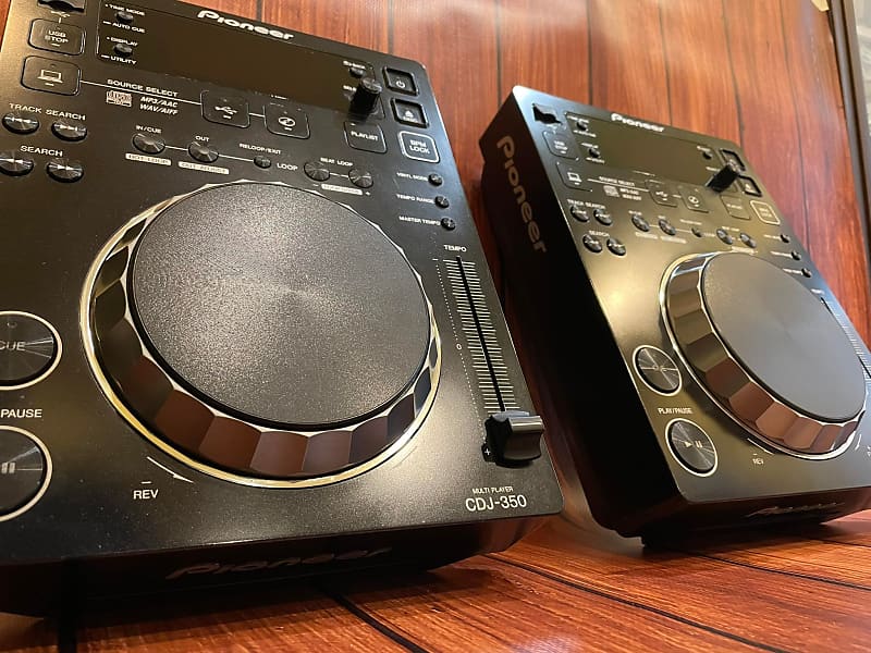 Pioneer CDJ-350 x2